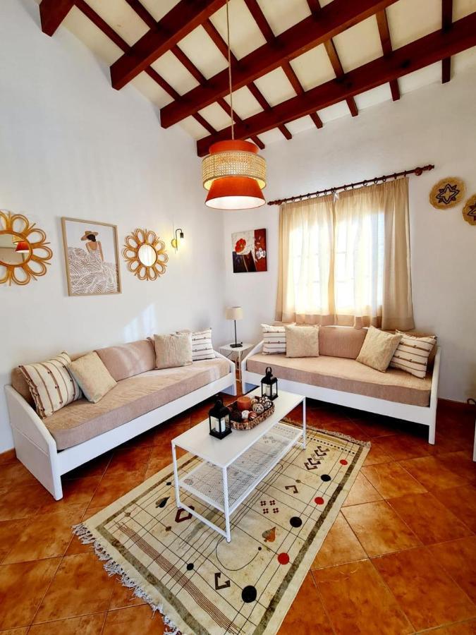 Villas El Pinar Cala'N Blanes  Extérieur photo